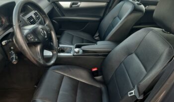 Mercedes-Benz Elegance 2.2 CDI 136CV completo