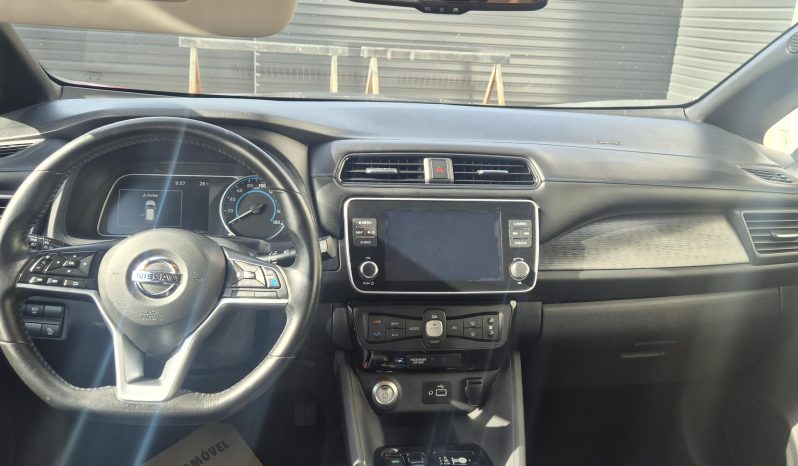 Nissan Leaf Acenta 40kwh 150CV completo